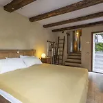 Semesterbostad Il Glicine By Interhome